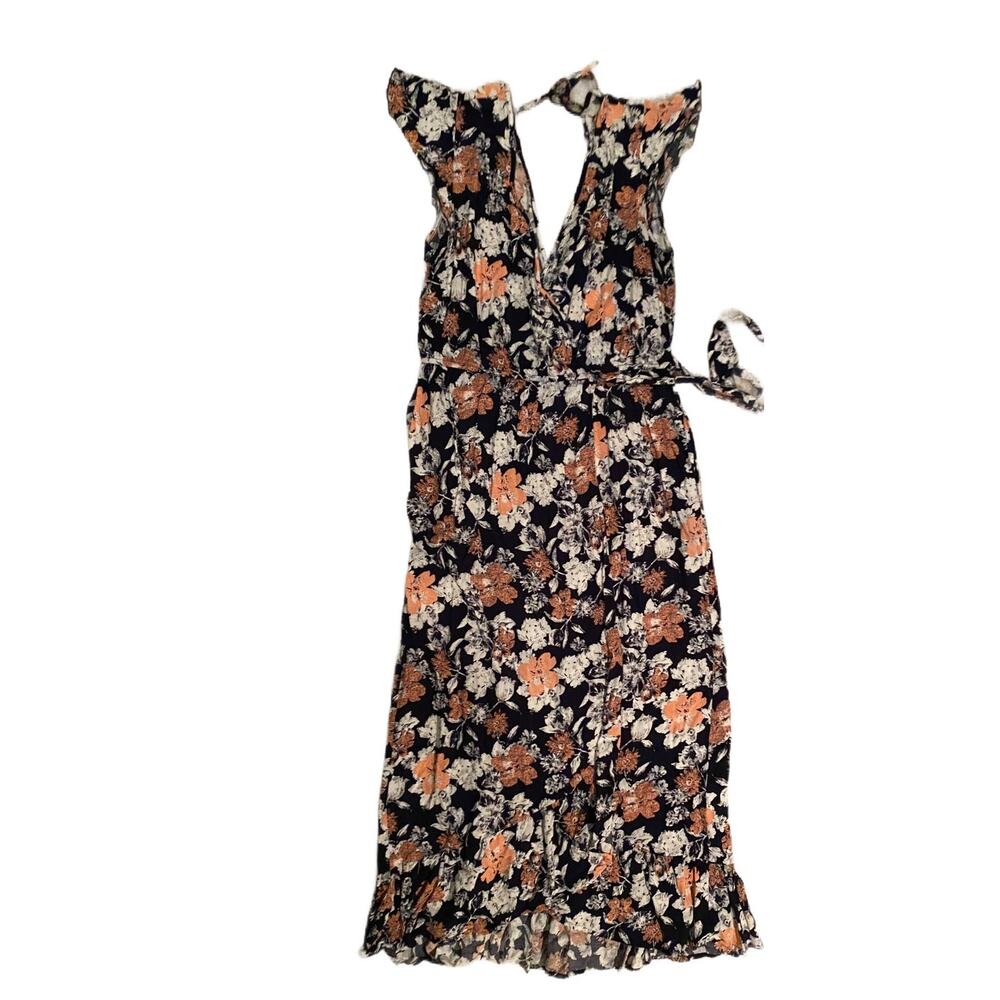 B.O.G Collective Long Wrap Floral Dress Size L - Picture 2 of 5